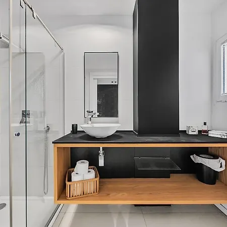 Villa Luxury, Boutique Two-bedroom Modern Townhouse With Golf Views *