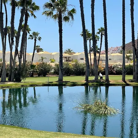 Villa Luxury, Boutique Two-bedroom Modern Townhouse With Golf Views