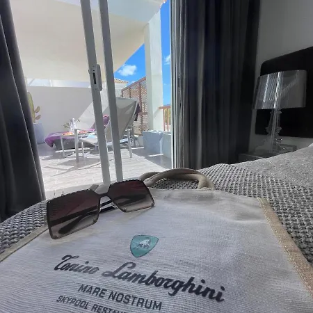 Willa Luxury, Boutique Two-bedroom Modern Townhouse With Golf Views Arona (Tenerife)