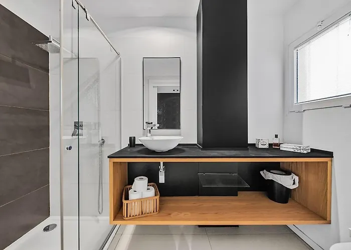 Villa Luxury, Boutique Two-bedroom Modern Townhouse With Golf Views *