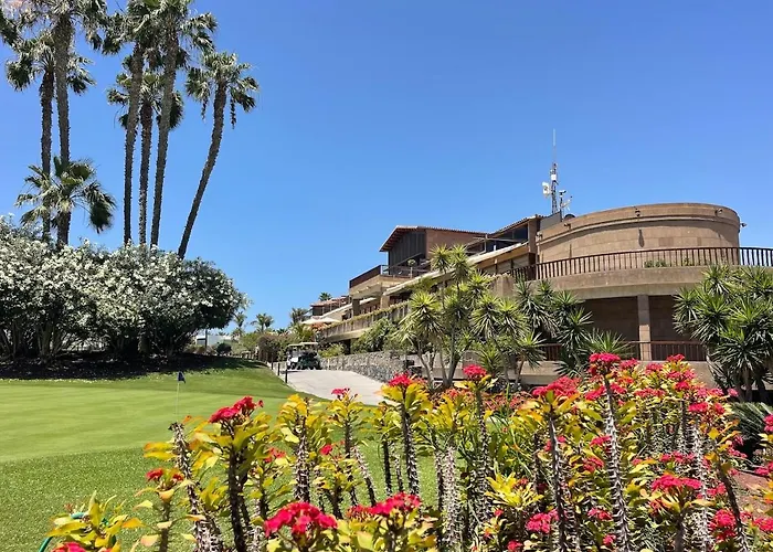 Villa Luxury, Boutique Two-bedroom Modern Townhouse With Golf Views Arona (Tenerife)